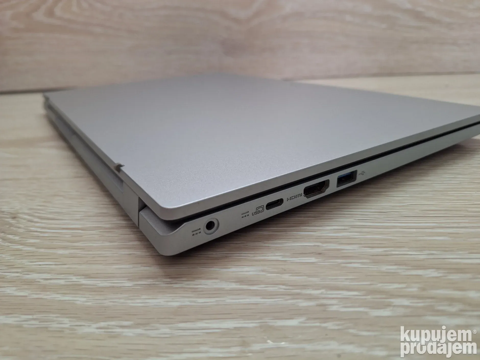Acer EX215 i3-N305/8gb DDR5/512 gb Nvme/Full HD - 586