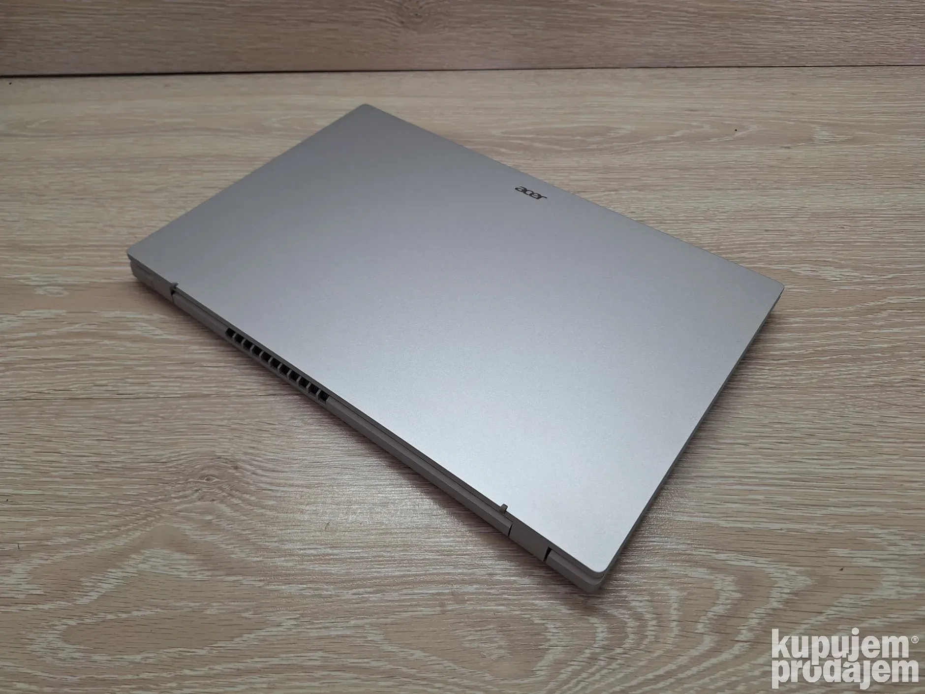Acer EX215 i3-N305/8gb DDR5/512 gb Nvme/Full HD - 586
