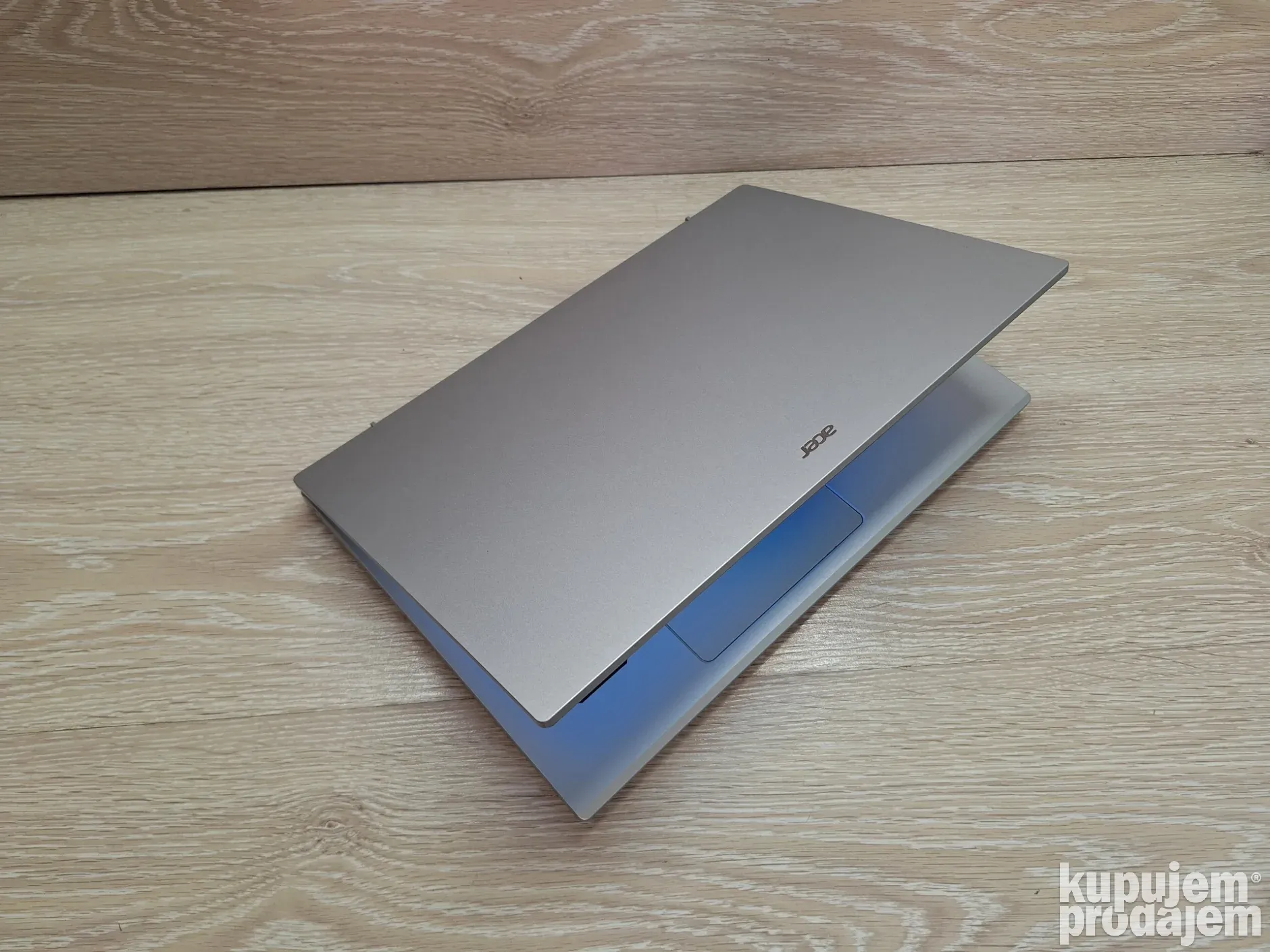 Acer EX215 i3-N305/8gb DDR5/512 gb Nvme/Full HD - 586