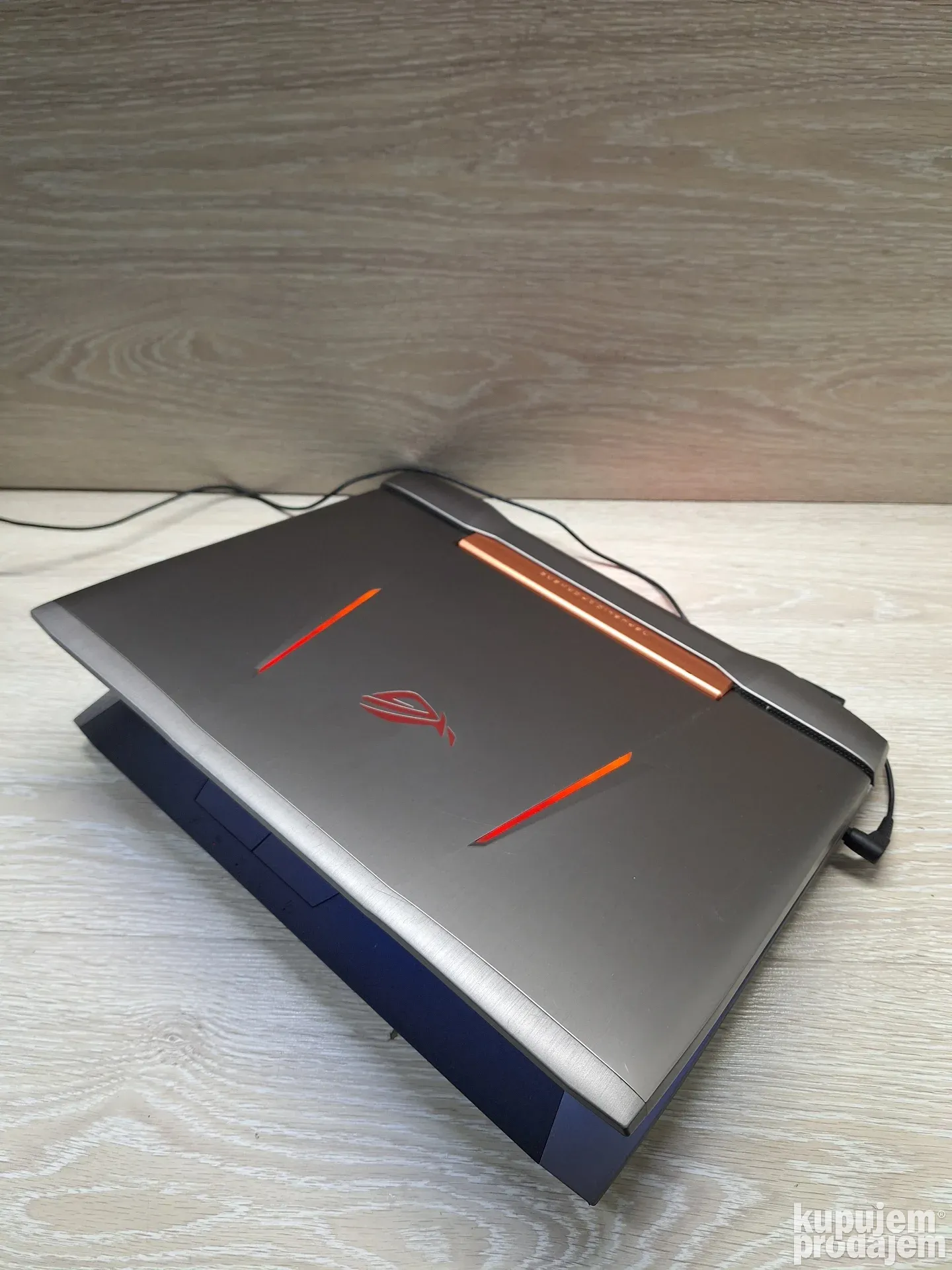 ASUS ROG G752 - i7HQ/32gb-ddr4/gtx965m/256gb ssd +1TB- 733