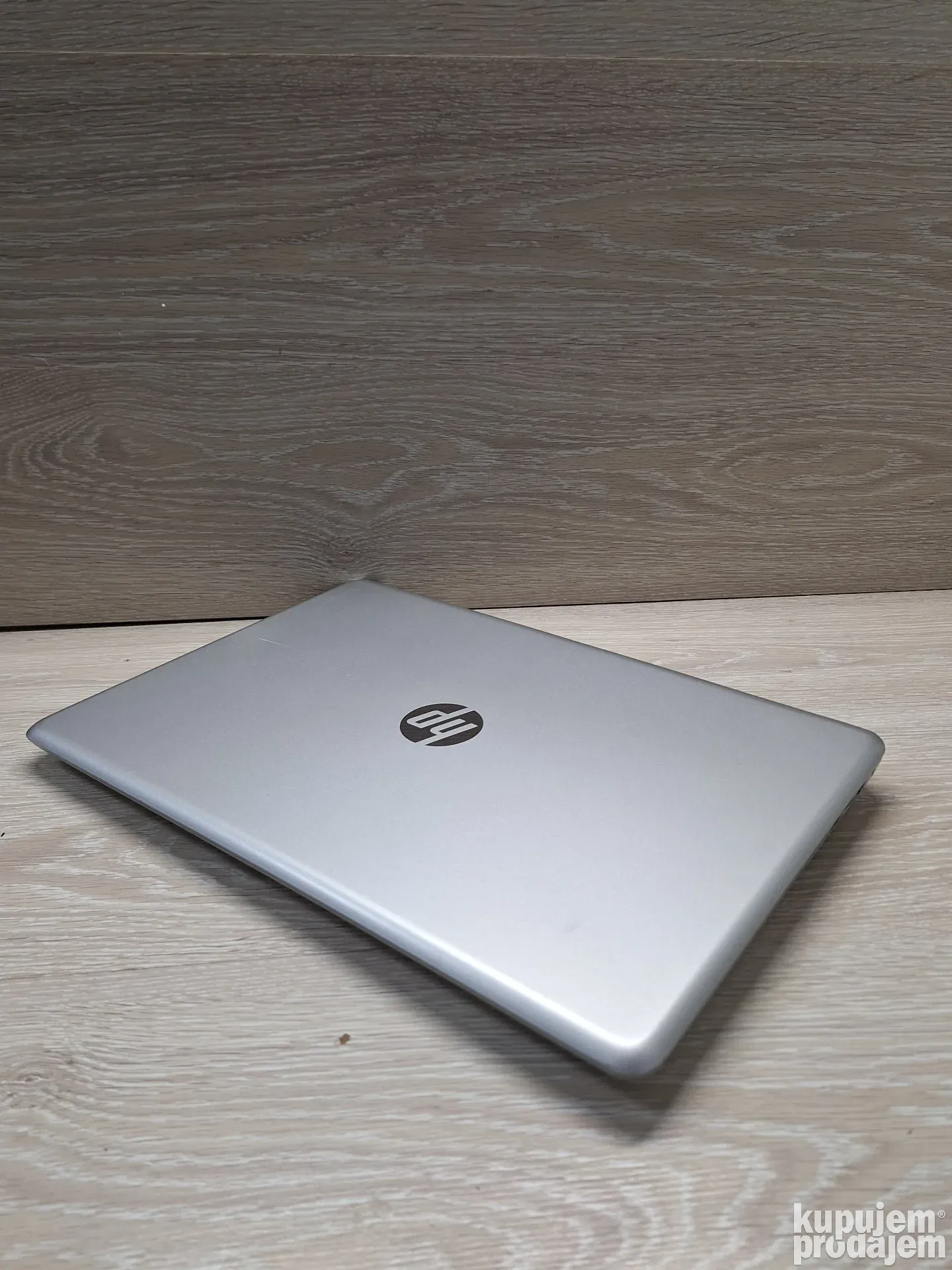 HP 17-AB i5 HQ/16gb/GTX1050/256GB SSD +1TB HDD ssd - 678