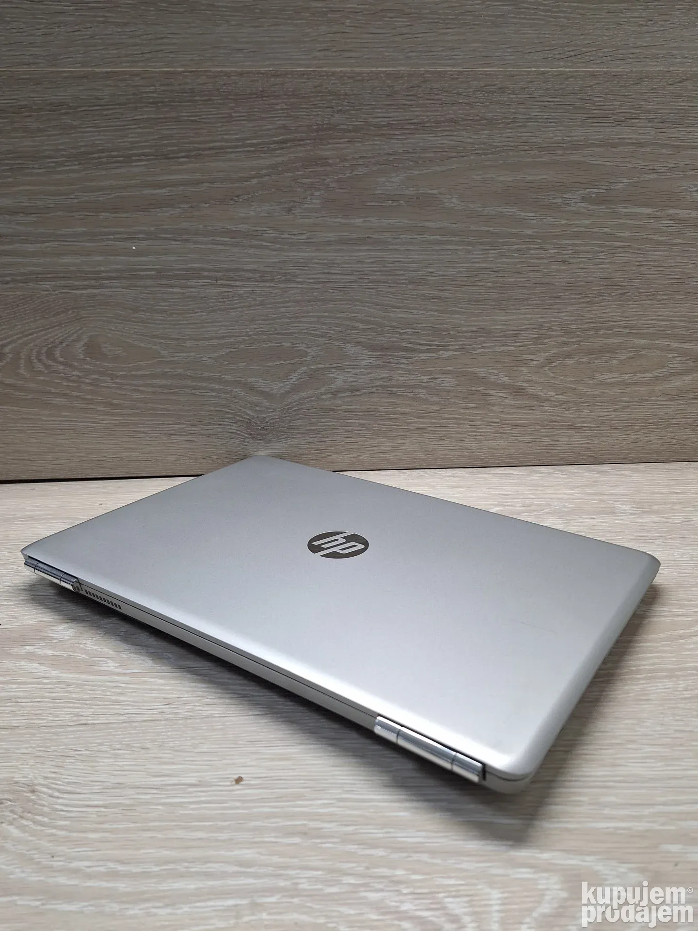 HP 17-AB i5 HQ/16gb/GTX1050/256GB SSD +1TB HDD ssd - 678
