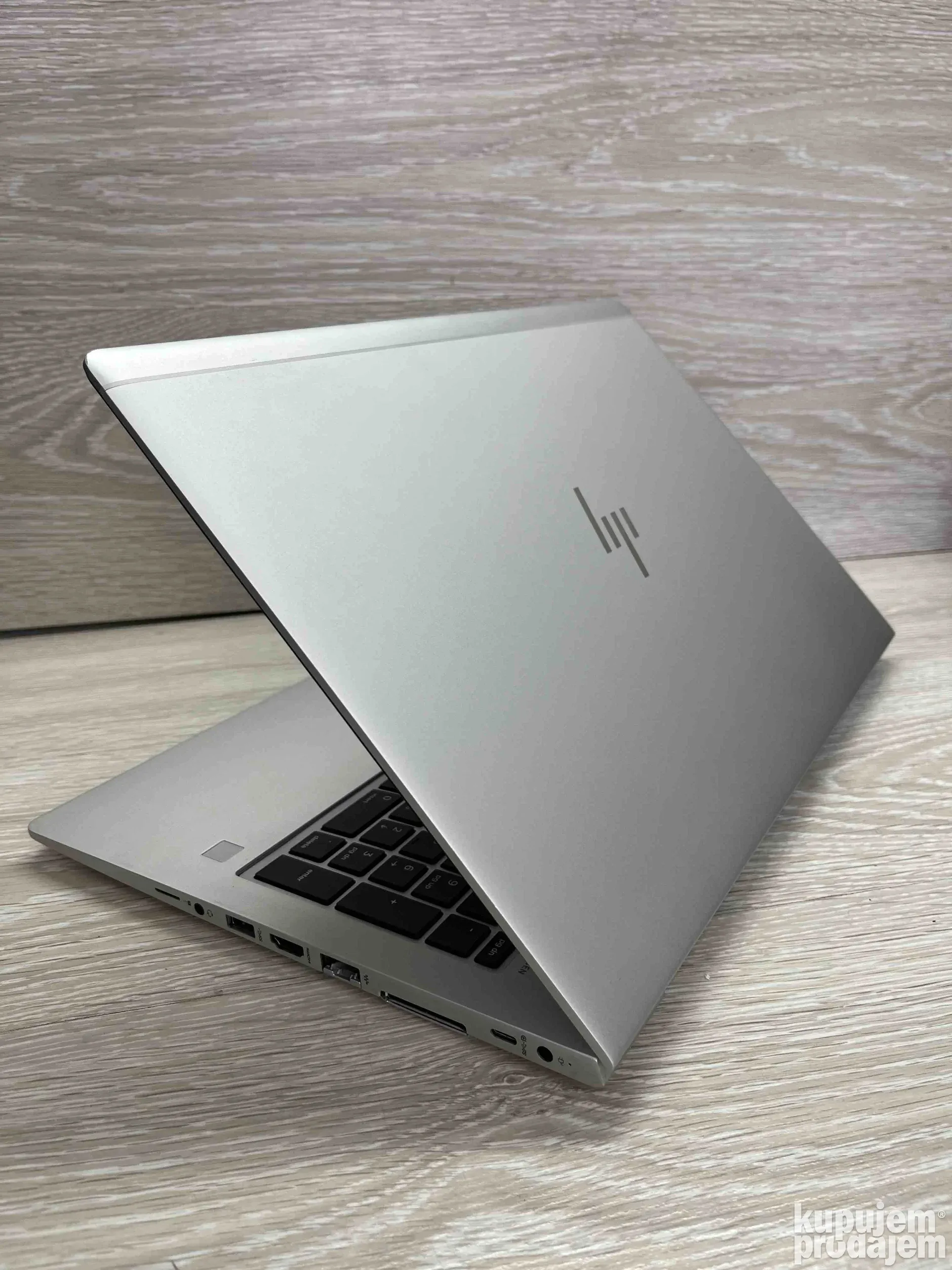 Hp 755 G5 Ryzen 3 PRO/16gb DDR4/512gb SSD 14