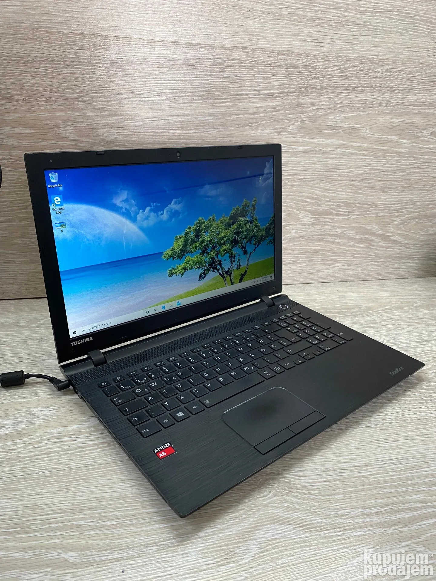 Toshiba C55D A6 Quad-core/8gb/240gb SSD 398