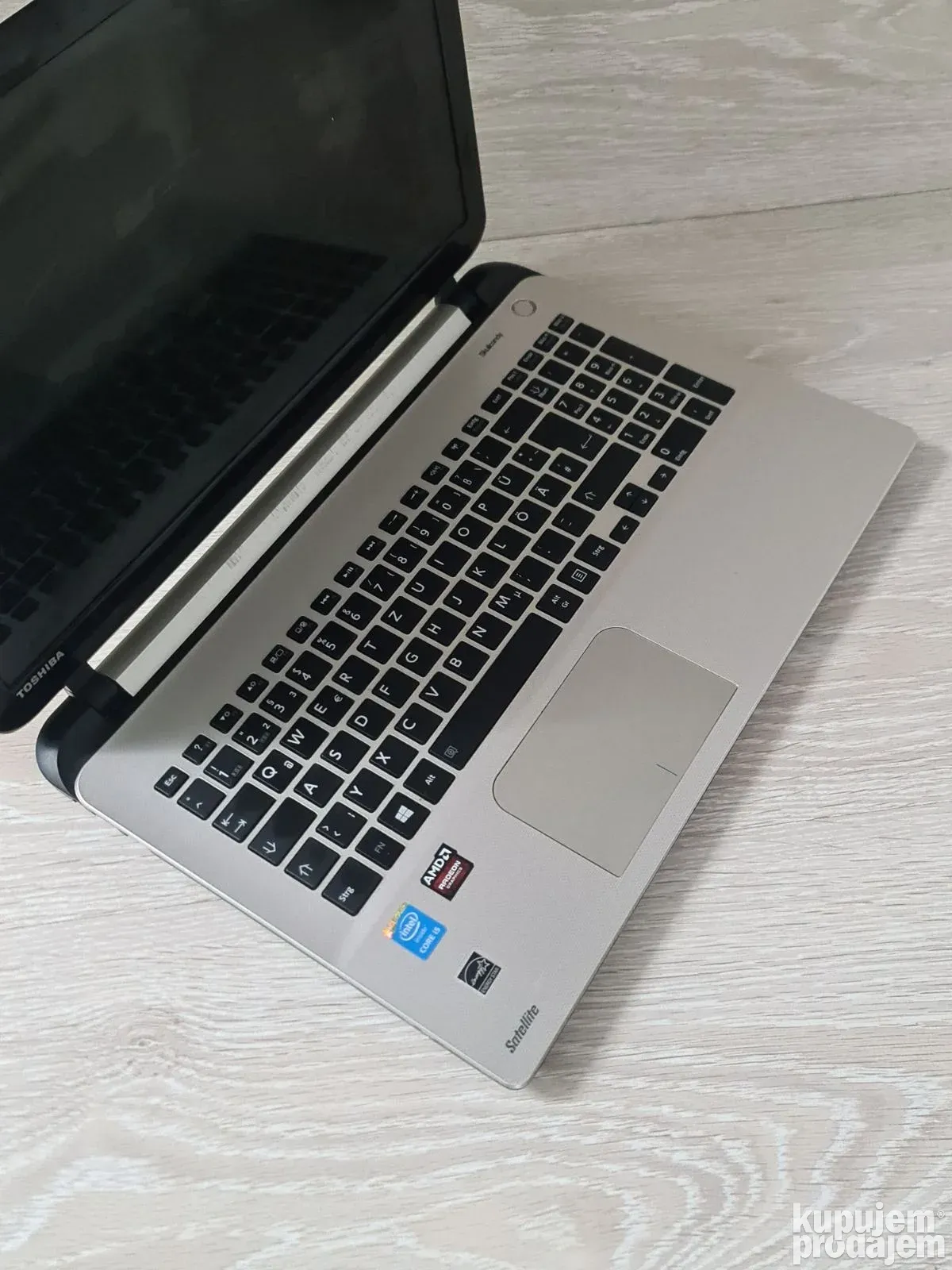 Toshiba L50-B i5 5gn./8GB ddr3/240GB ssd/ATI 1GB 134