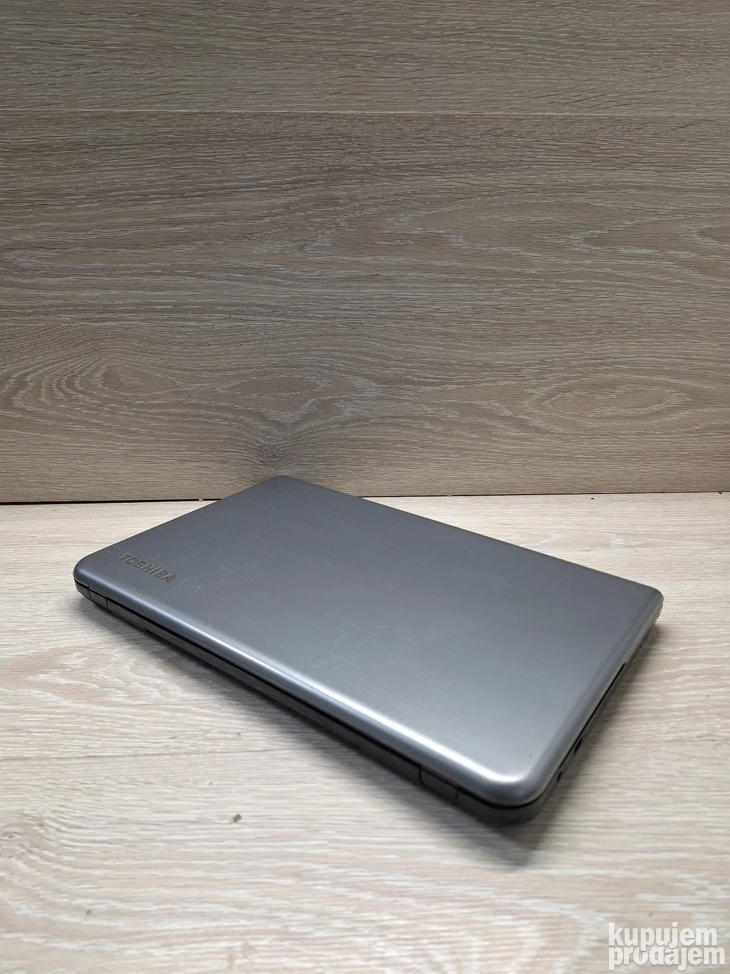 Toshiba L70-A intel i7 mq/8gb/nvidia GT 740M - 776