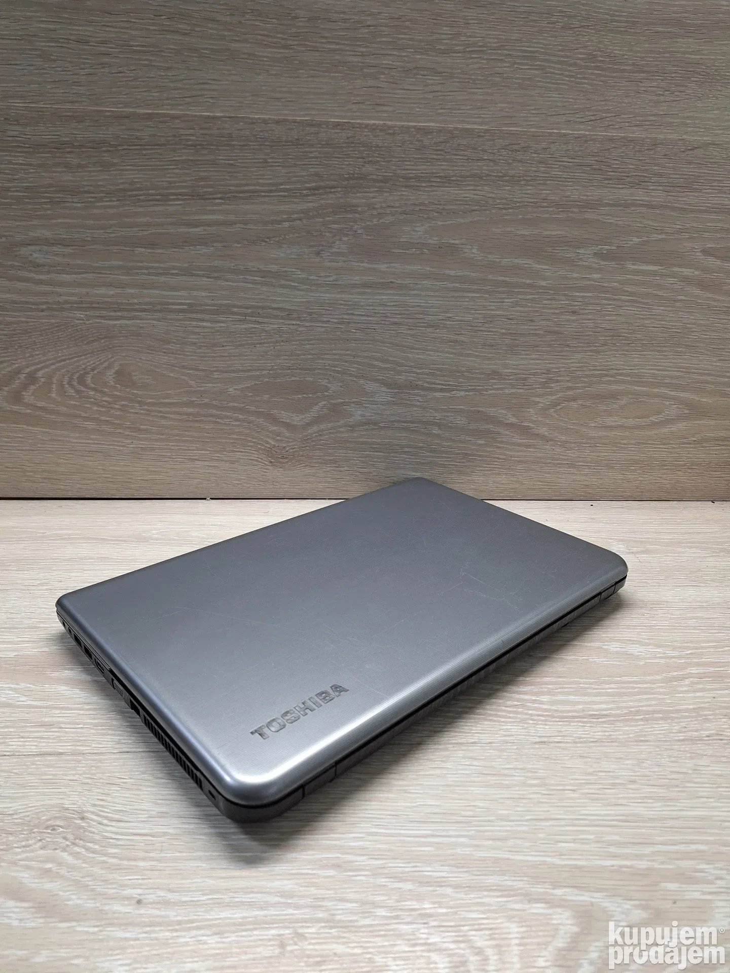 Toshiba L70-A intel i7 mq/8gb/nvidia GT 740M - 776